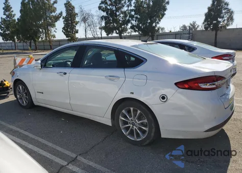 2017 Ford Fusion Se Hybrid z USA, uszkodzony, nr VIN 3FA6P0LU5HR409326